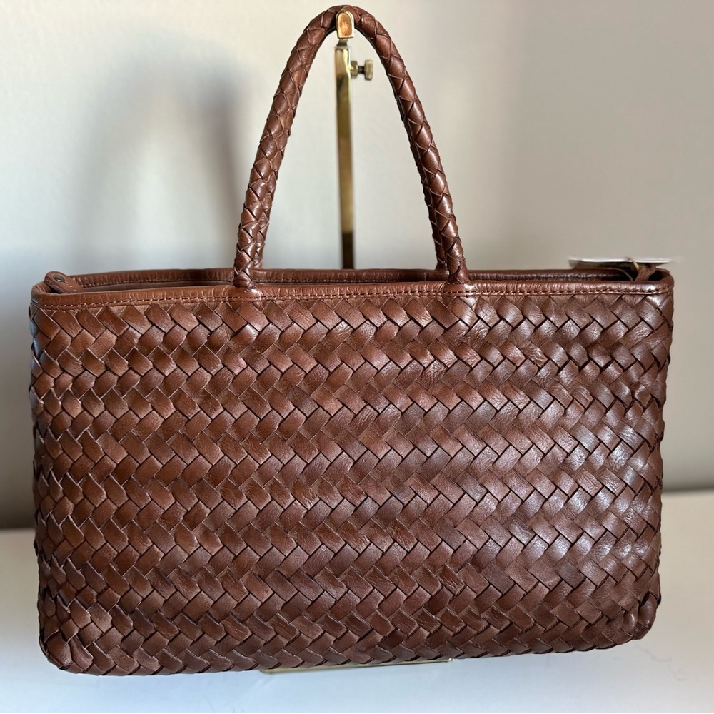 NWT Imported  Vintage Handwoven Leather Mesh Tote Bag